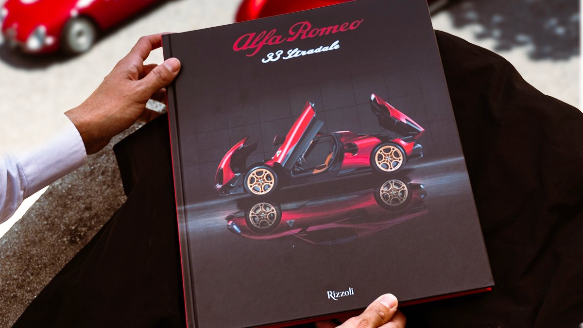 Alpha Romeo 33 Stradale